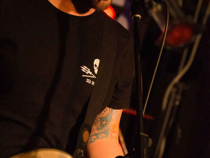 Anchors & Hearts - Live in Rhauderfehn